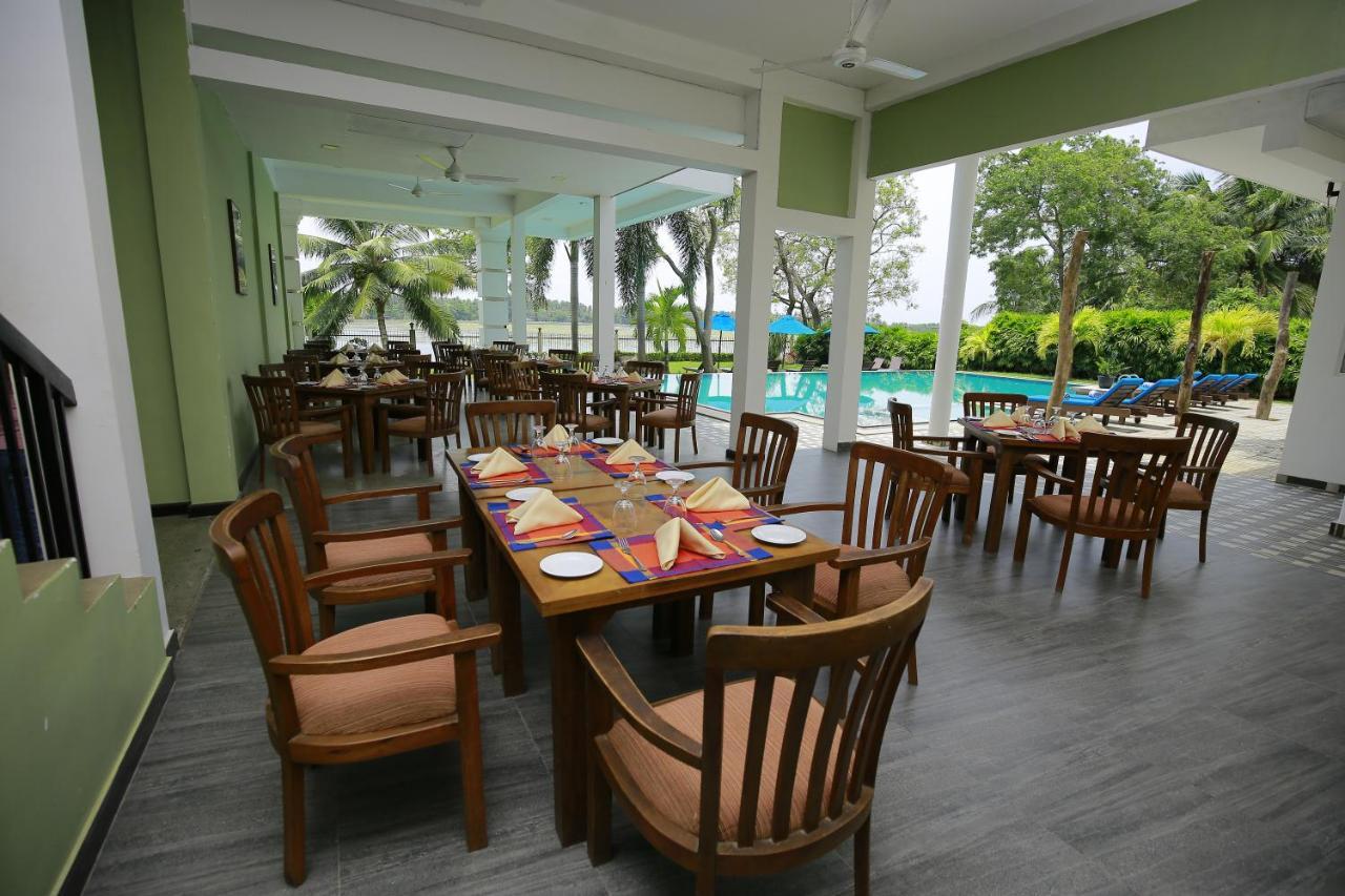 Diya Dahara Lake Resort Yala Eksteriør billede